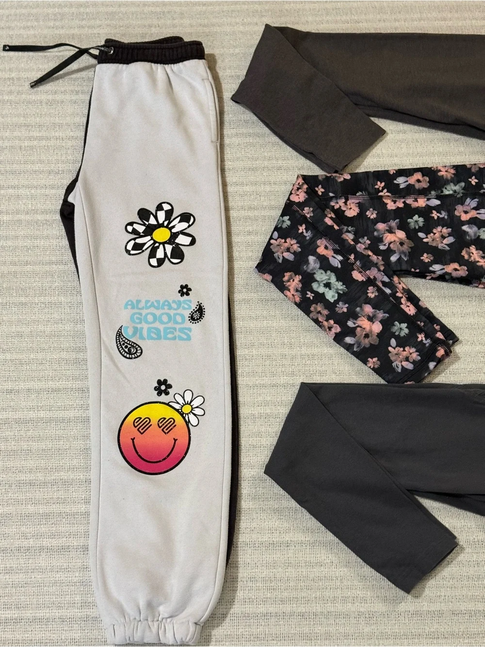 Justice Girl's sz 10 Leggings and Joggers Pants Lot of 4 Floral and Solid